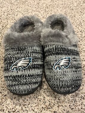 Brand new! Philadelphia Eagles Slippers
